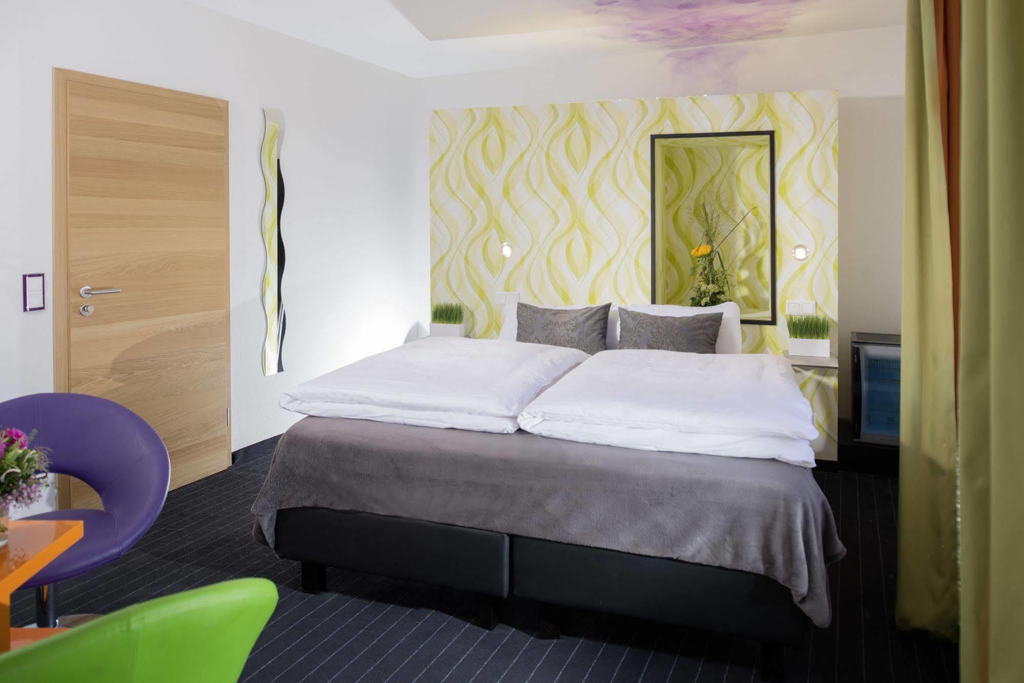 Hotel Landgasthof Koenig Von Preussen Marxzell ภายนอก รูปภาพ