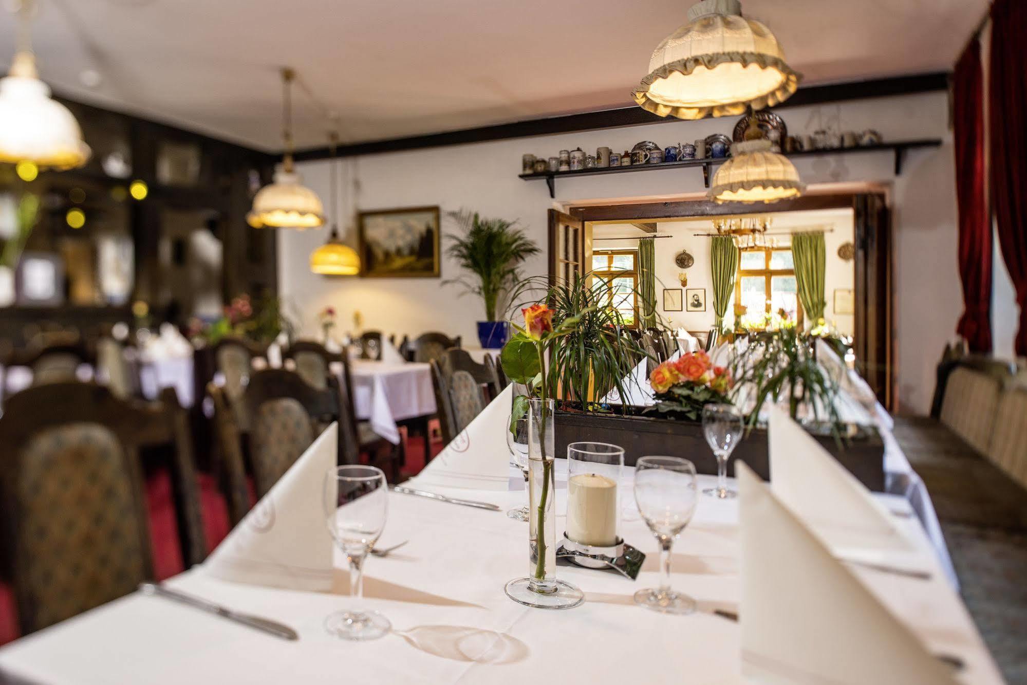 Hotel Landgasthof Koenig Von Preussen Marxzell ภายนอก รูปภาพ